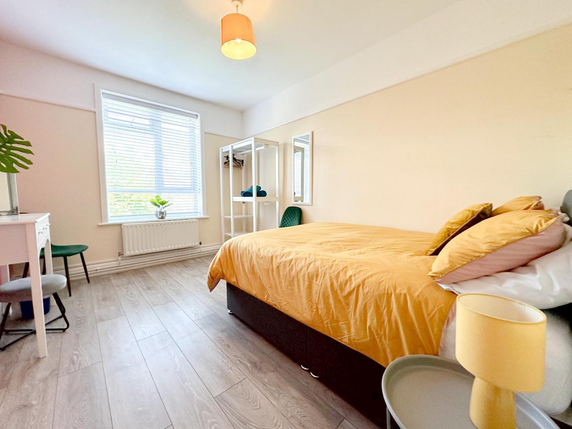 Bournemouth 3 Bedroom - Parking מראה חיצוני תמונה