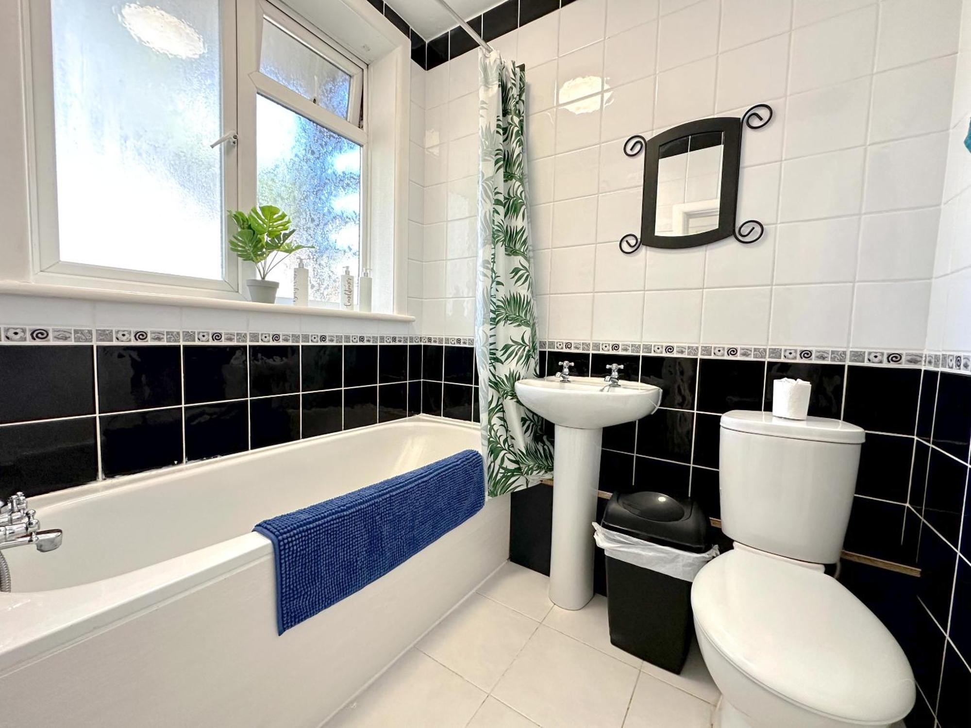 Bournemouth 3 Bedroom - Parking מראה חיצוני תמונה